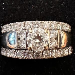 Gorgeous bridal set.  All paperwork value for in pictures